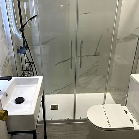 H. Pelayo Autocheck-in Con Jacuzzi