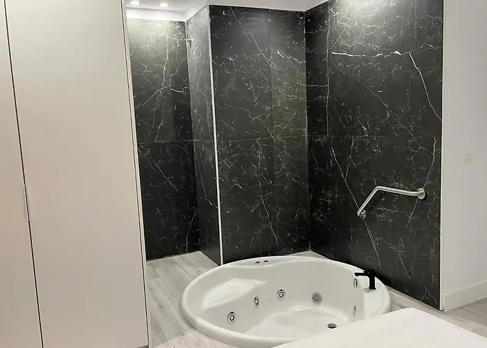 H. Pelayo Autocheck-in Con Jacuzzi Hotel